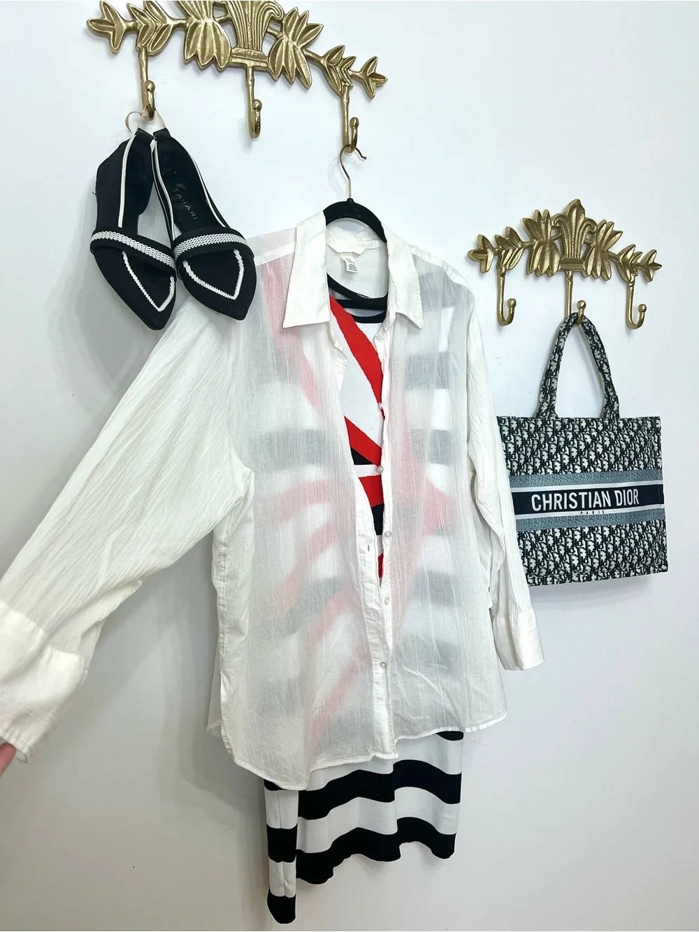 Light button down Oversize xxl ptp 28” l 30” - Picture 3 of 5